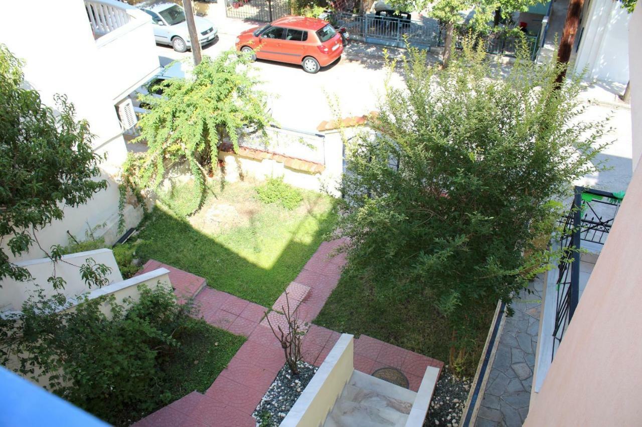 Villa Litsa à Nea Iraklitsa Extérieur photo